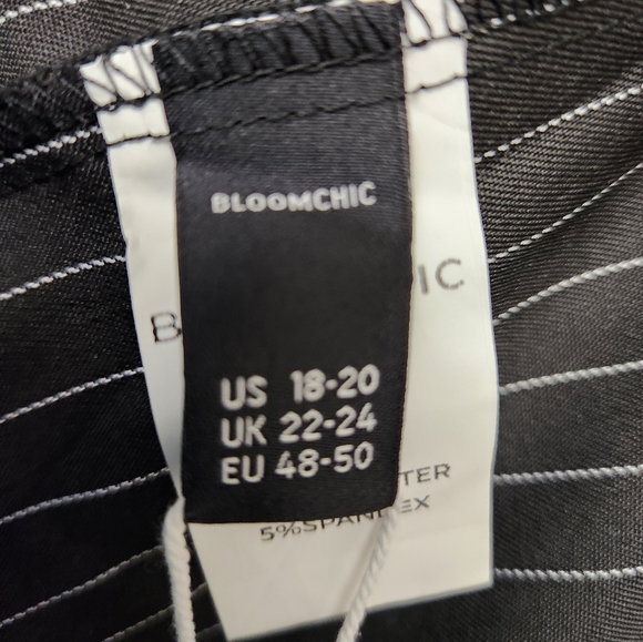 NEW Black & White Striped Strap Dress Size 18-20 Plus 2X - Picture 2 of 3